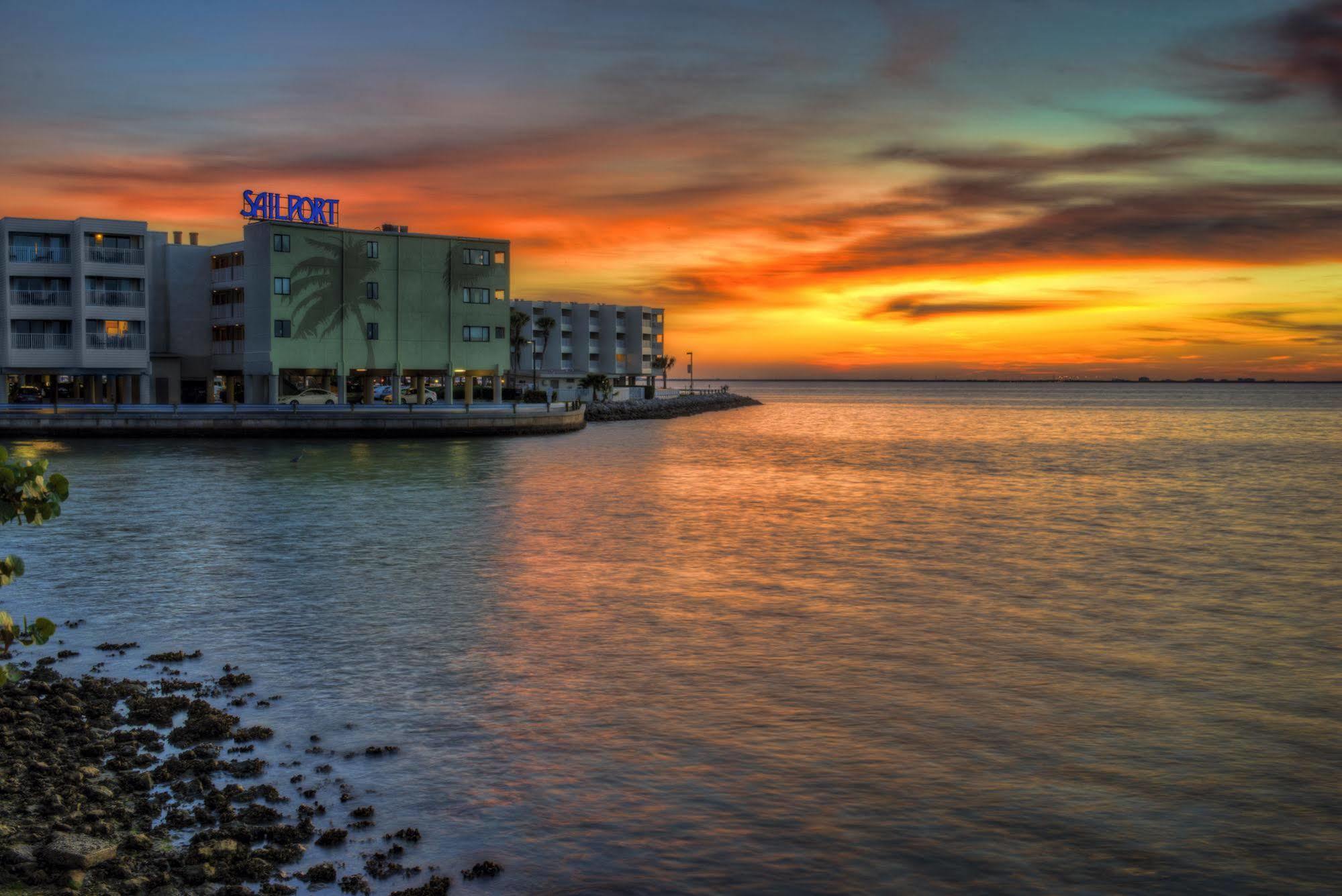 Sailport Waterfront Suites Tampa Ngoại thất bức ảnh